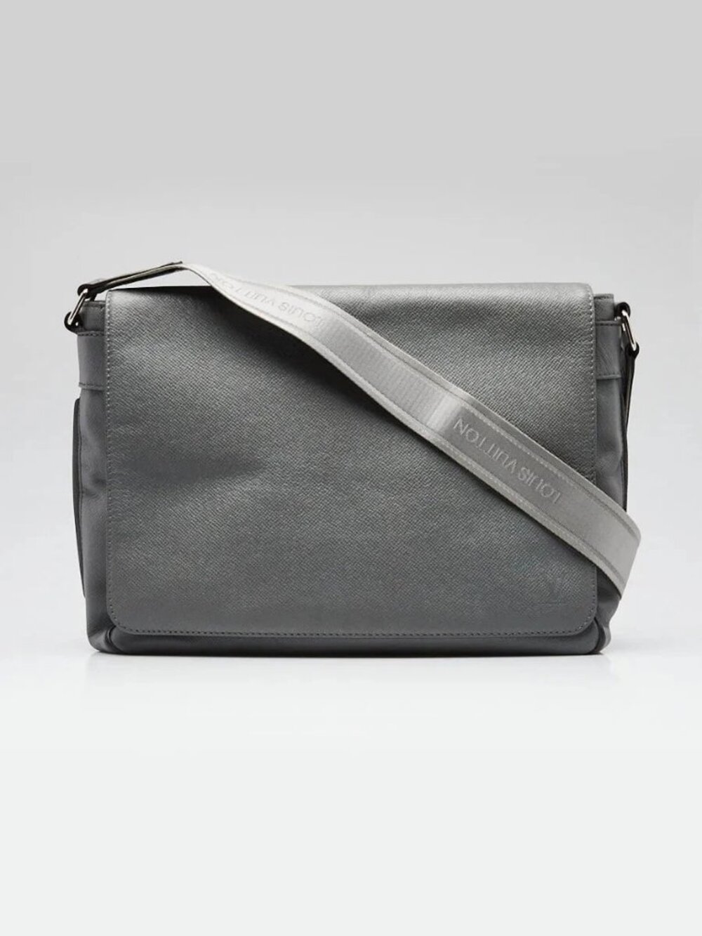 Louis Vuitton Glacier Taiga Leather Roman MM Messenger Bag
